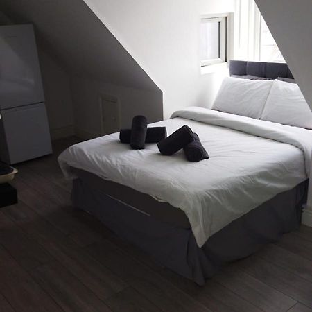 Studio Style Room, Near Tooting Broadway Station Londres Exterior foto