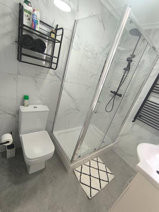 Studio Style Room, Near Tooting Broadway Station Londres Exterior foto